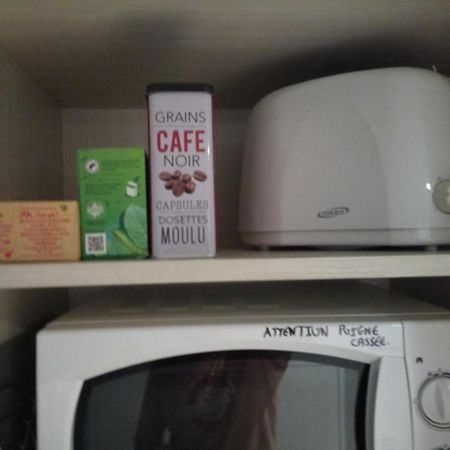 Agreable Studio Familial A Lourdes, Proche Gare 外观 照片