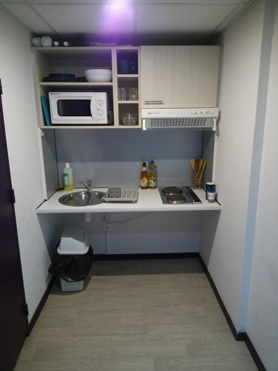 Agreable Studio Familial A Lourdes, Proche Gare 外观 照片